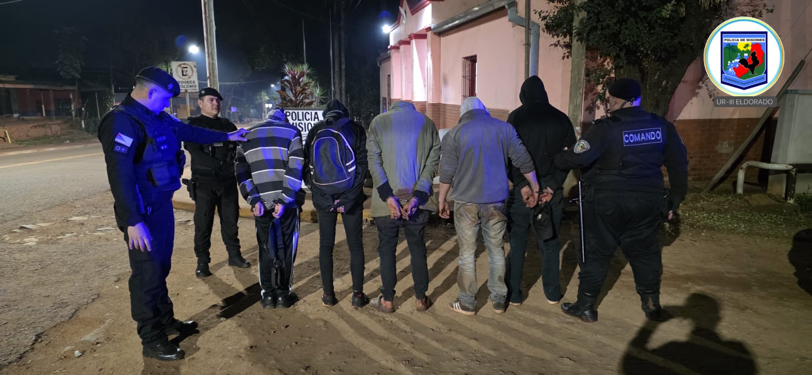 Eldorado: detuvieron a ocho integrantes de una banda acusada de robos y cobro de peajes ilegales - Imagen 3